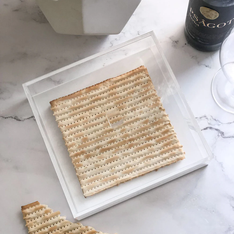 Acrylic Matzah Tray With Lid