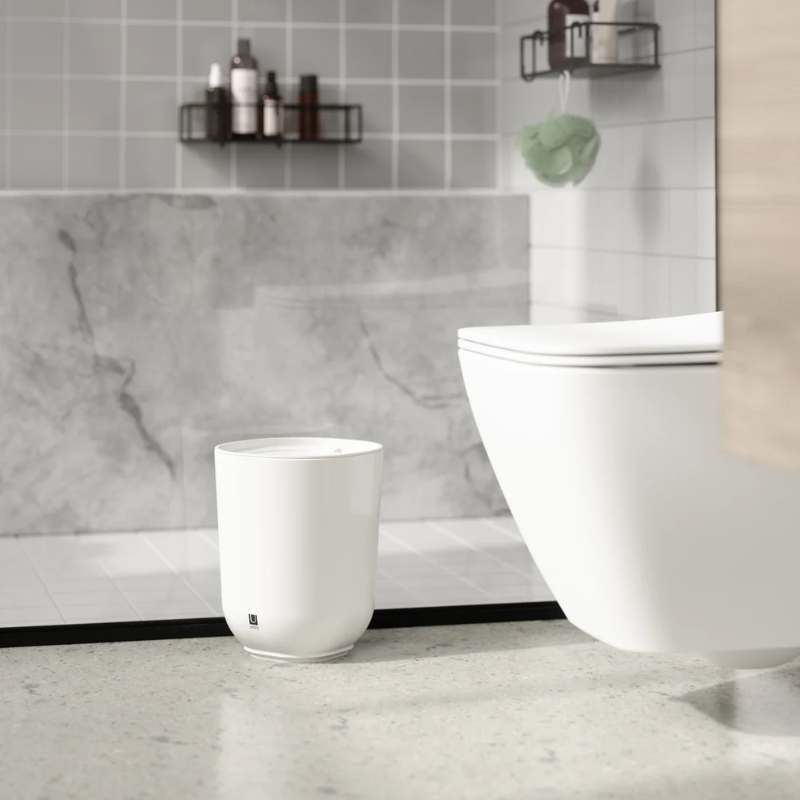 White Wastebasket With Lid