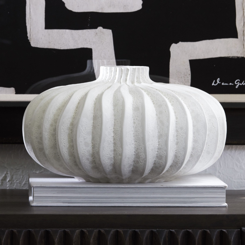 Athena Squat Vase