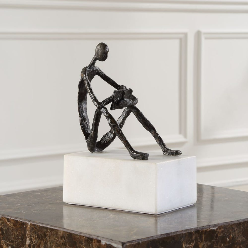 Chill &amp; Read Sculpture
