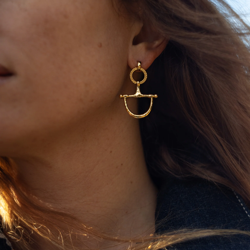 Anabel Aram Gold Cheval Bit Drop Earrings