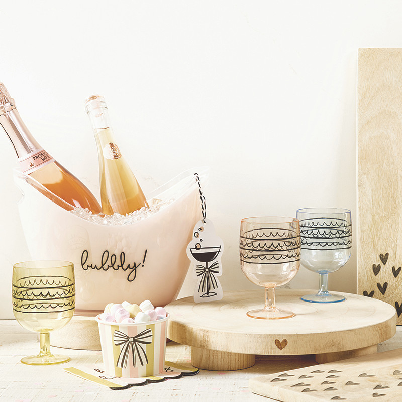 Bubbly Beverage Bucket