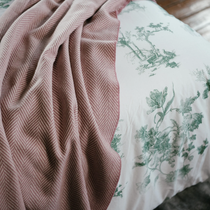 Maeve Cashmere &amp; Lambswool Throw