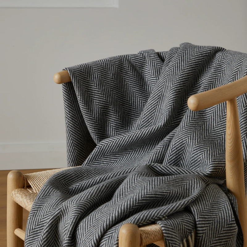 Belleek Cashmere & Lambswool Throw