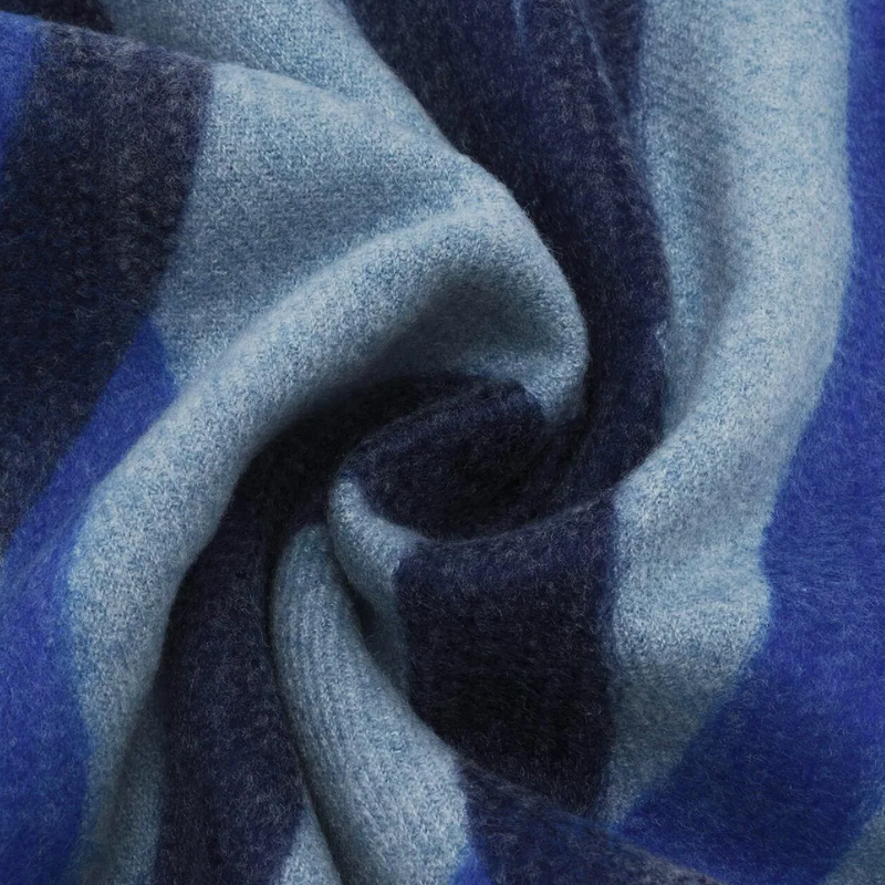Écharpe Cashmink en denim à motif coup de pinceau