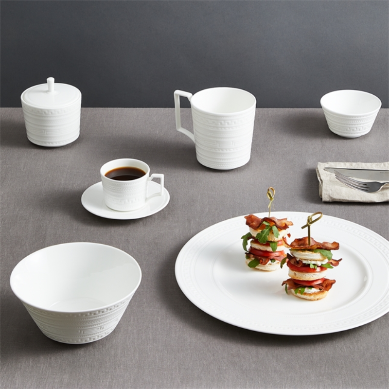 Intaglio 3 Piece Place Setting
