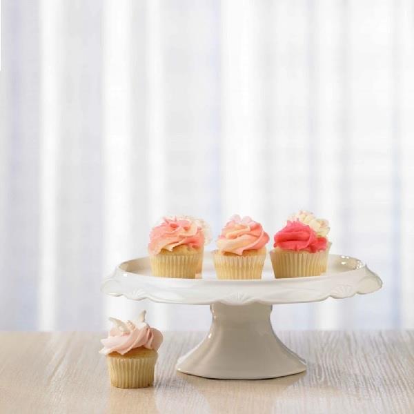 Bianco Small Pedestal Porcelain Cake Plate and Dome