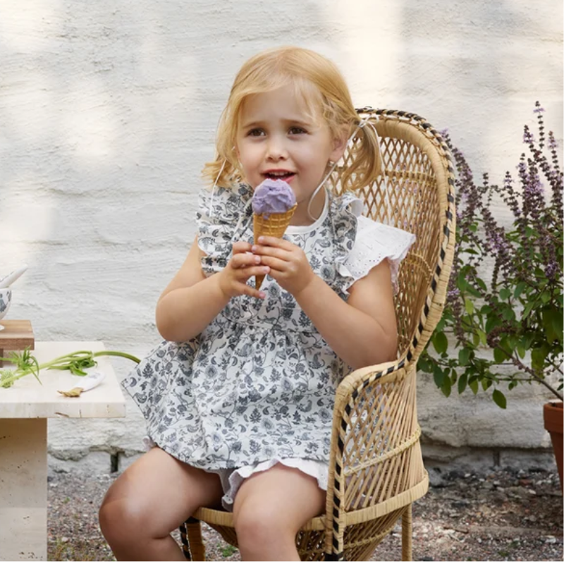 Garden Leo Toile Baby Bib