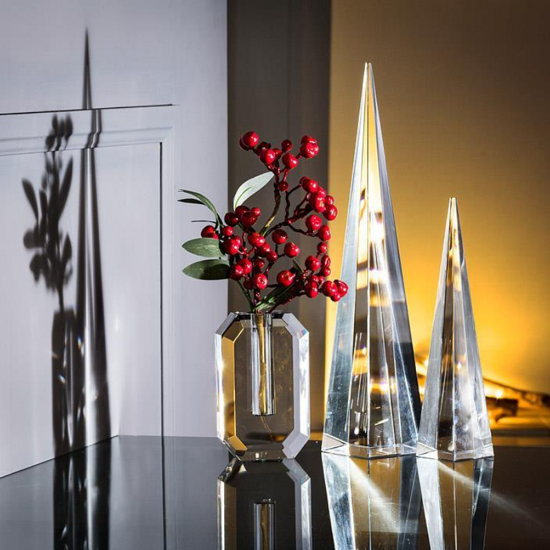 Large Clear Obelisk