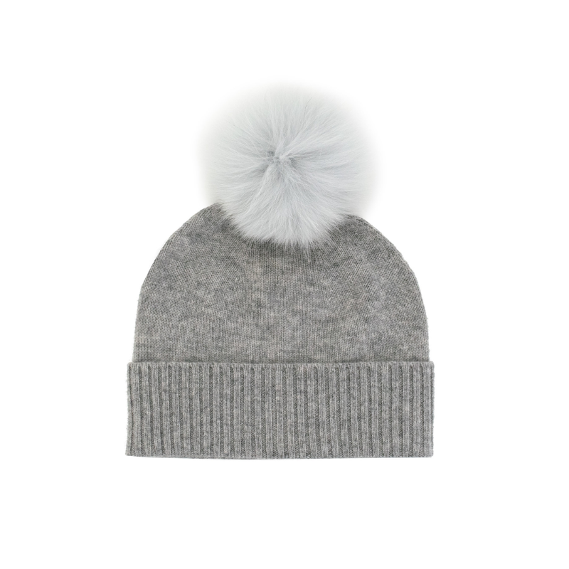 Knited hat with Fur PomPom