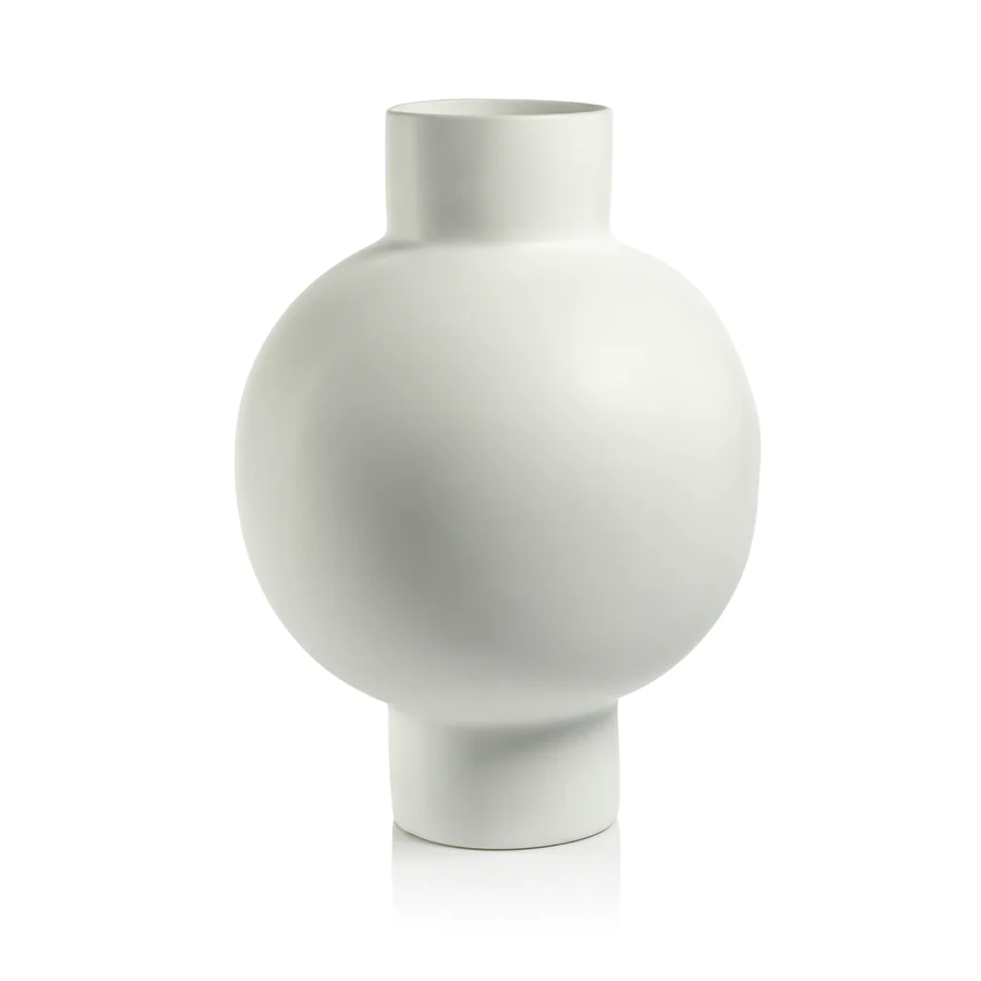 Short White Stoneware Vase - Boutique Marie Dumas
