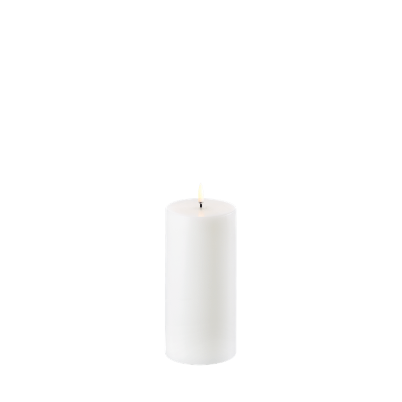 Smooth White LED Pillar Candle 8x15cm