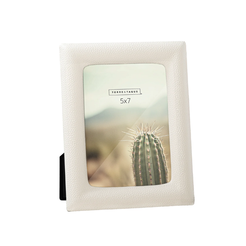 Alda 5x7 Leather Frame