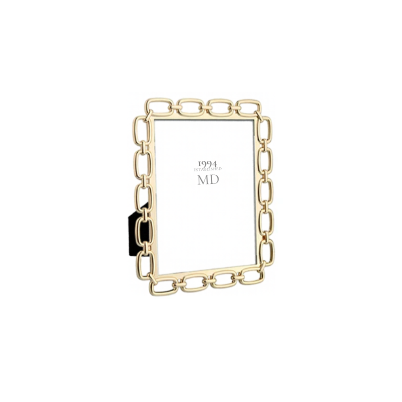 Linked 5 x 7 Gold Frame