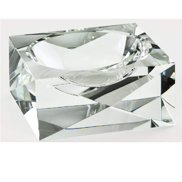 Bol en cristal taillé en diamant